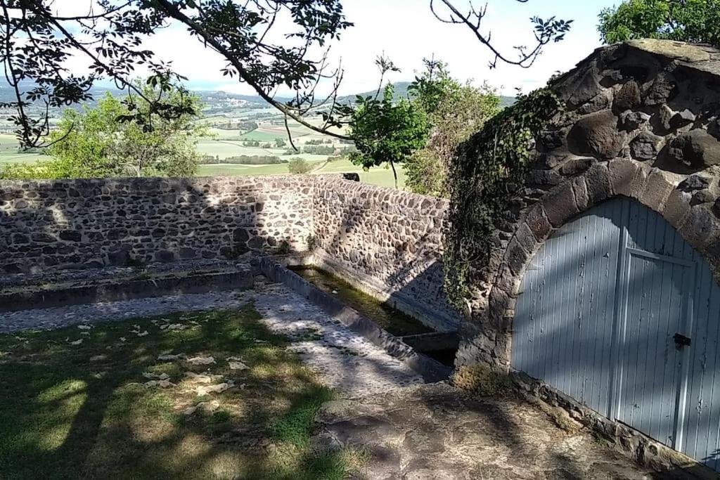 La Maisonnette Sous Le Cerisier Bergonne Экстерьер фото